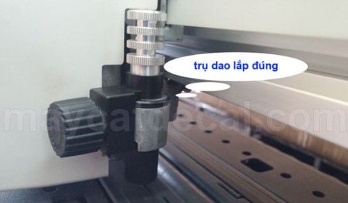 lap-dat-tru-dao-mimaki-CG-60SRIII-dung-se-giup-may-cat-chinh-xac-khong-gay-tieng-on-va-tang-tuoi-tho-may-dao